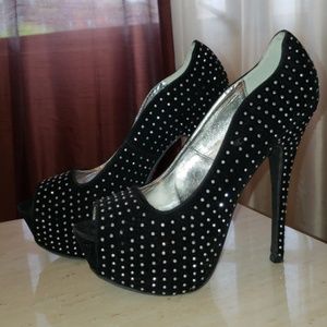 Black High Heels with Platform & rinestones